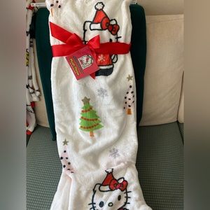 Hello Kitty Christmas plush throw Blanket 2023 NWT